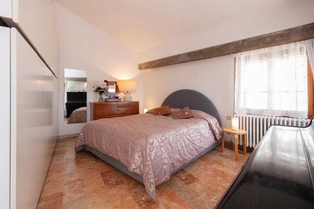 Altana Rialto Apartment Venetië Buitenkant foto